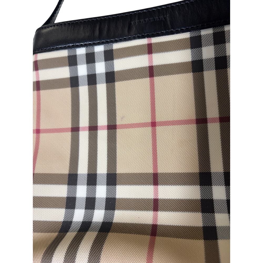Burberry Classic Vintage Plaid Vinyl Handbag 10"x 8" - Picture 2 of 5